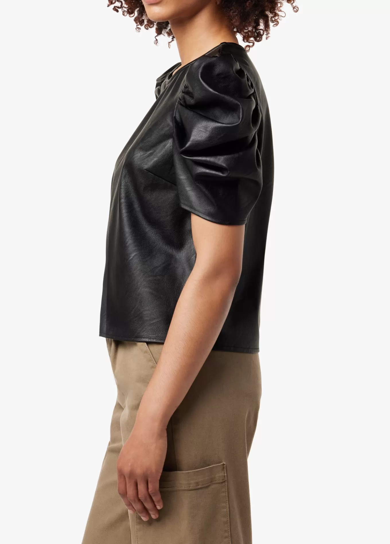 KIRA VEGAN LEATHER PUFF SLEEVE TOP>Joe’s Jeans Shop
