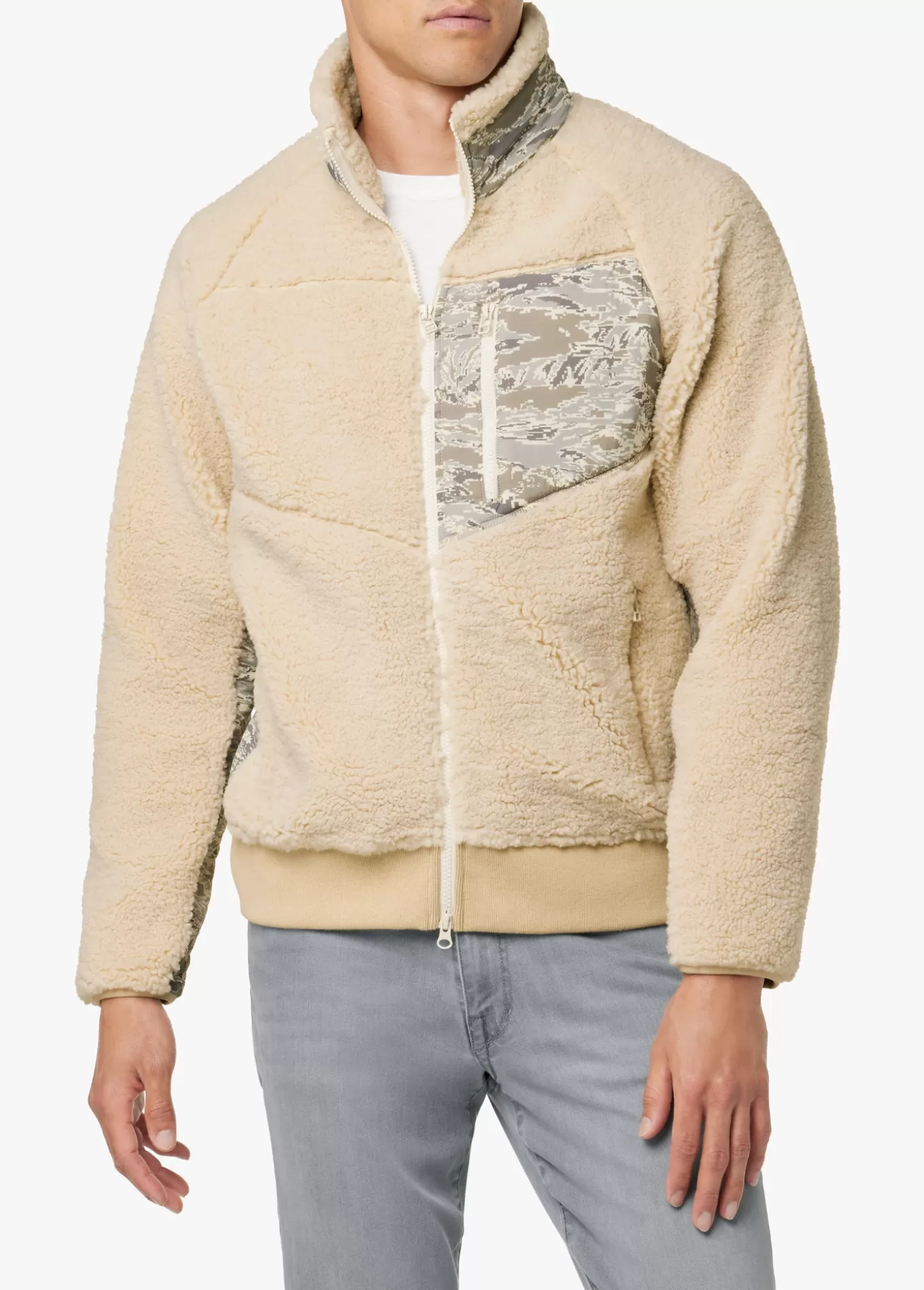 SHERPA CAMO JACKET>Joe’s Jeans Outlet