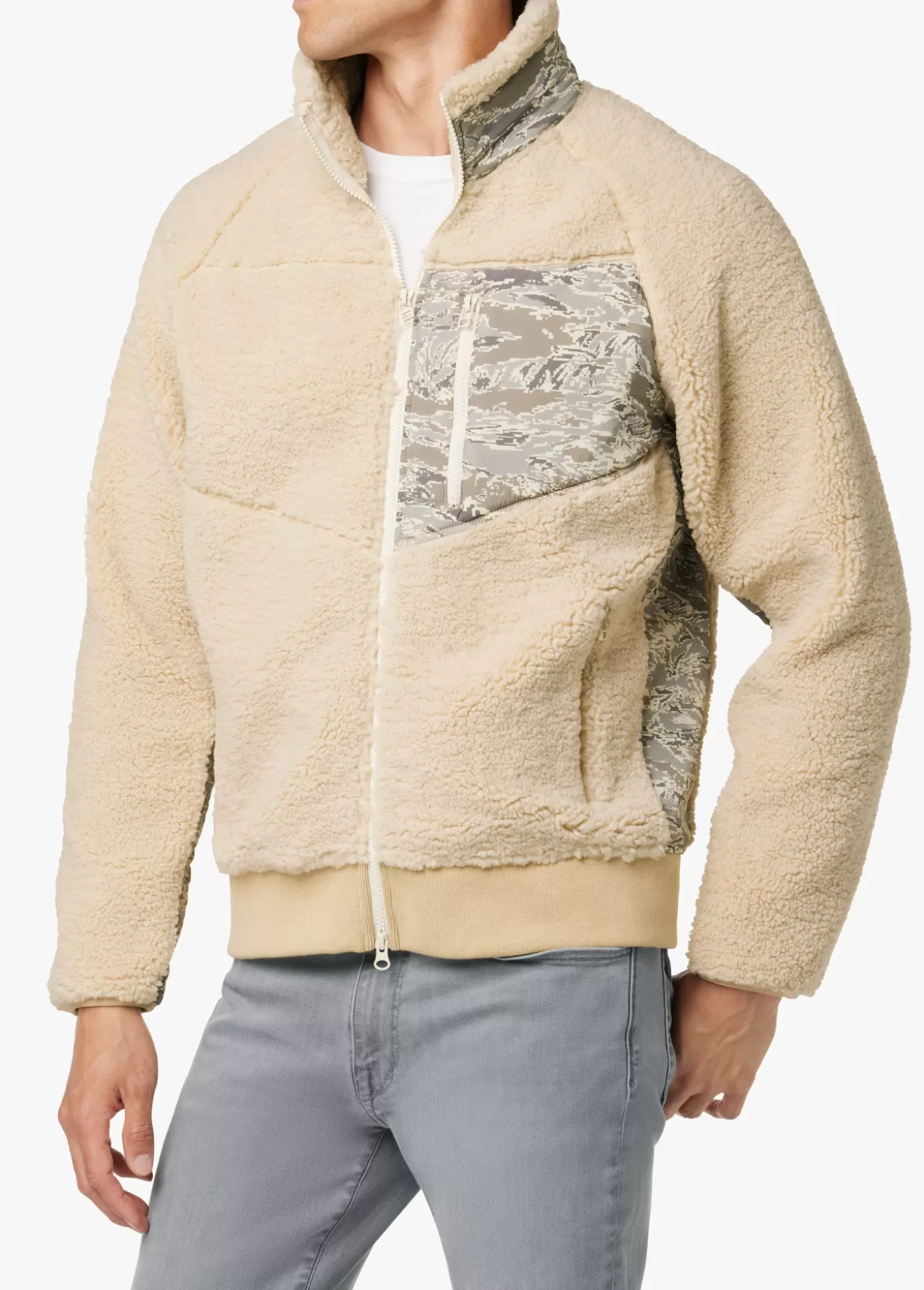 SHERPA CAMO JACKET>Joe’s Jeans Outlet