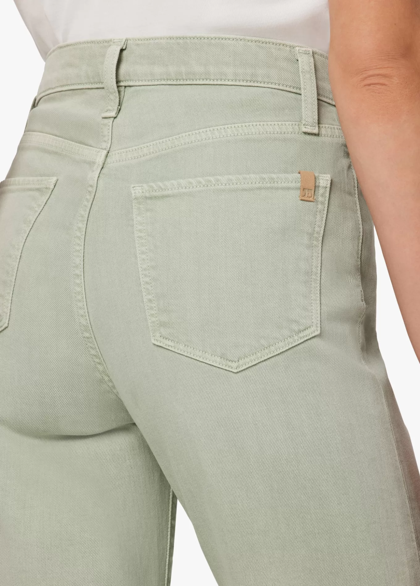 the_blake_3870.webp THE BLAKE>Joe’s Jeans Outlet
