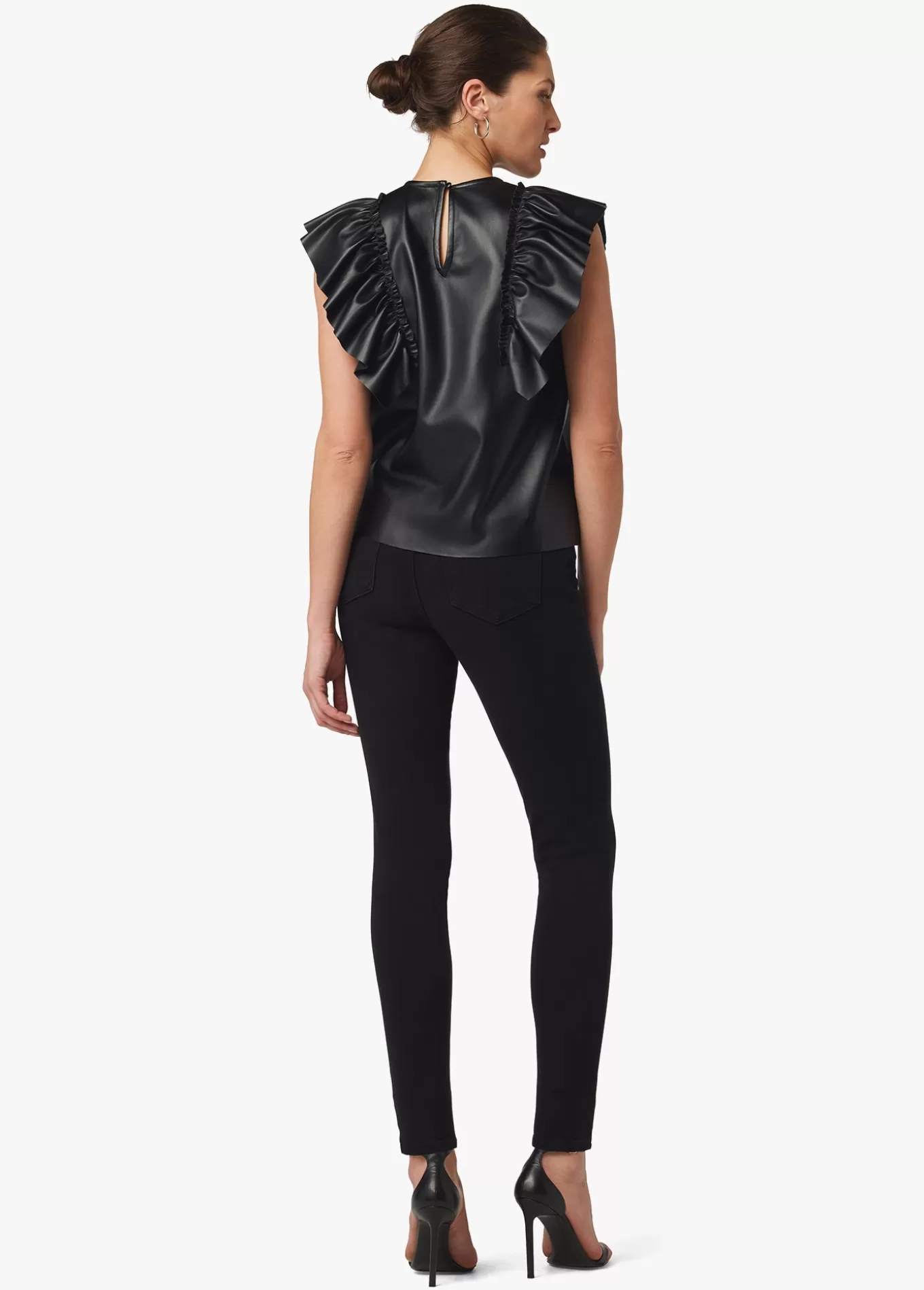 the_charlie_5092.webp THE CHARLIE>Joe’s Jeans Shop