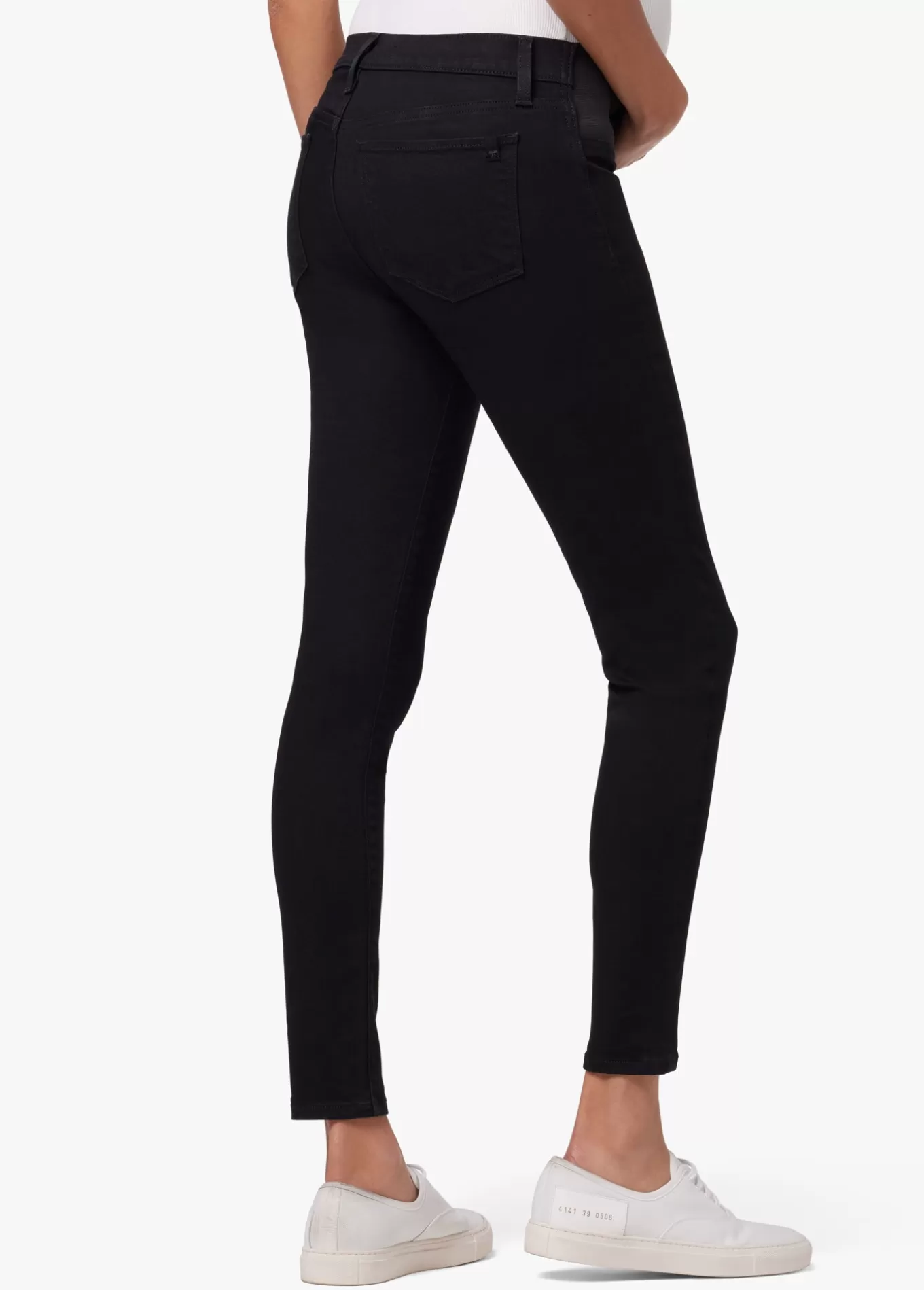 the_icon_19899.webp THE ICON>Joe’s Jeans Online
