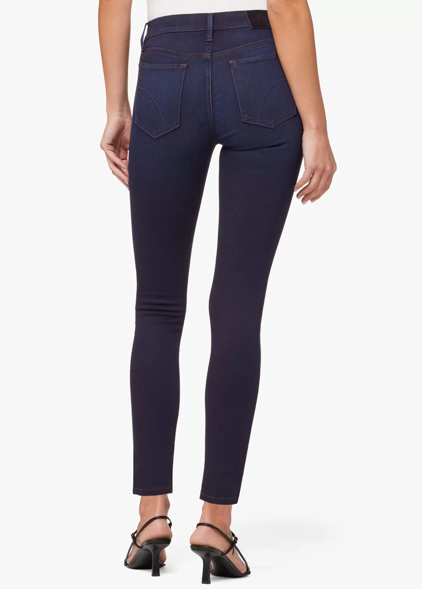 the_icon_5028.webp THE ICON>Joe’s Jeans Flash Sale