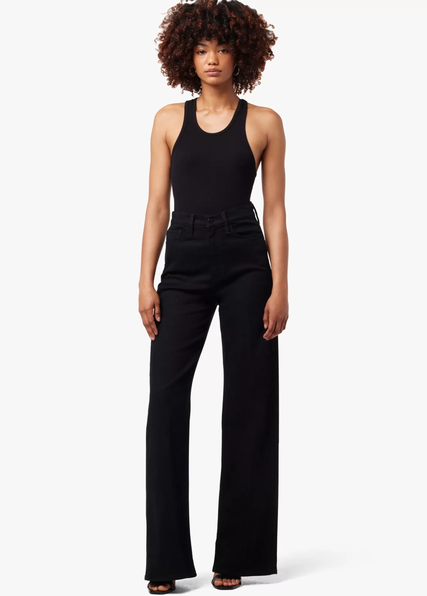 the_mia_4515.webp THE MIA>Joe’s Jeans New