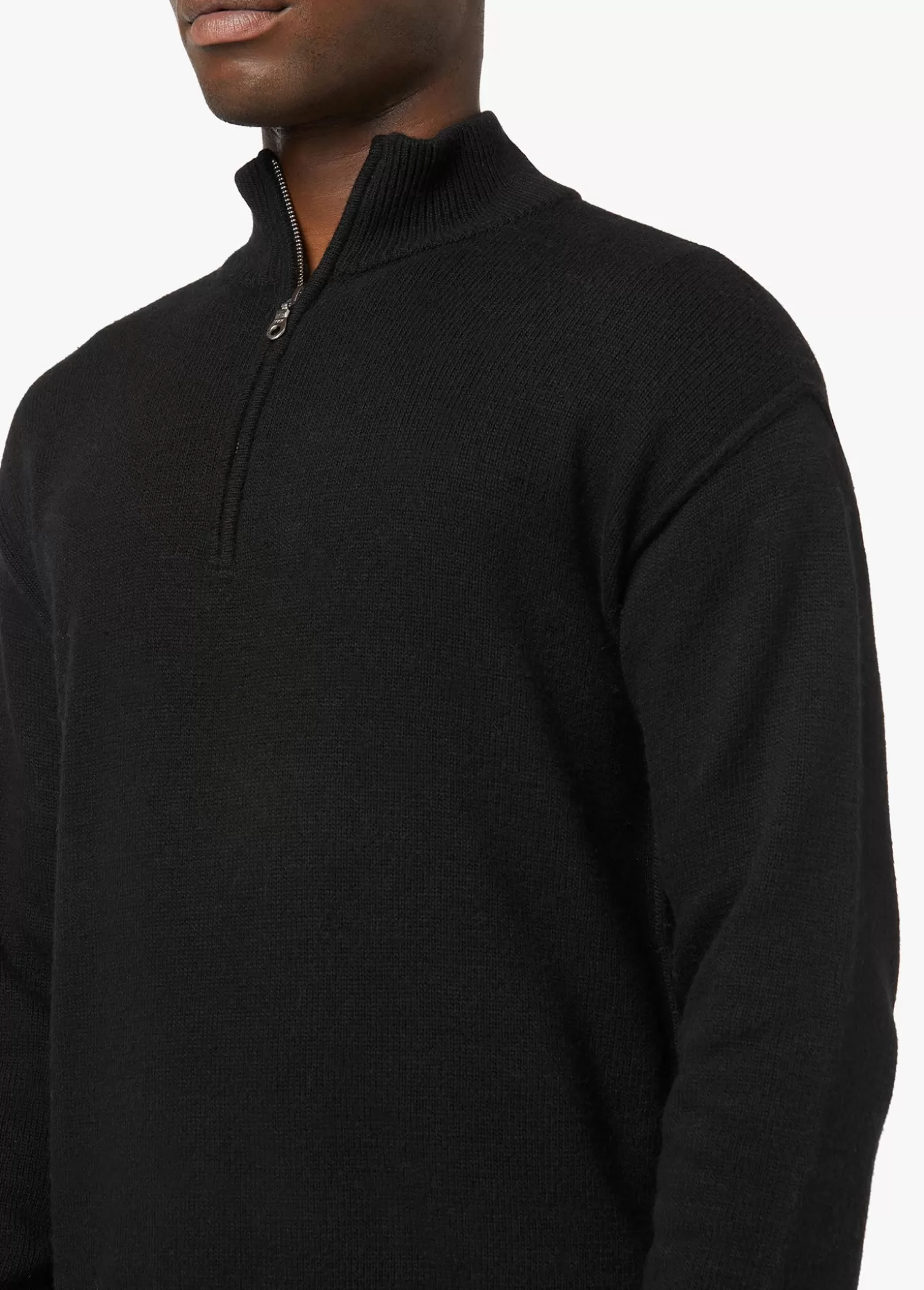 the_morning_halfzip_709.webp THE MORNING HALF-ZIP>Joe’s Jeans Hot