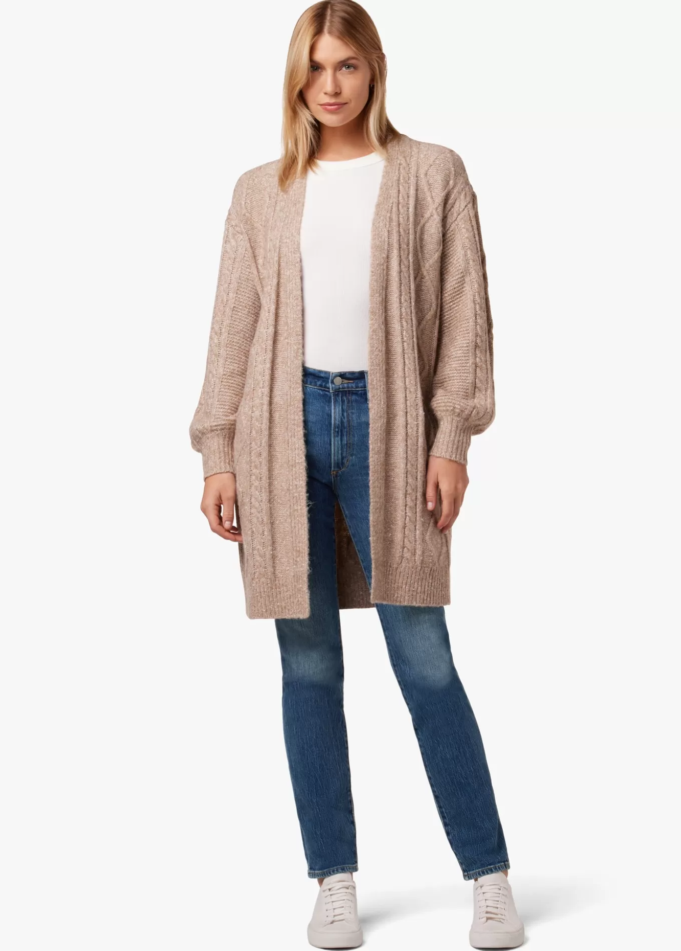 the_runway_luna_3813.webp THE RUNWAY LUNA>Joe’s Jeans Hot
