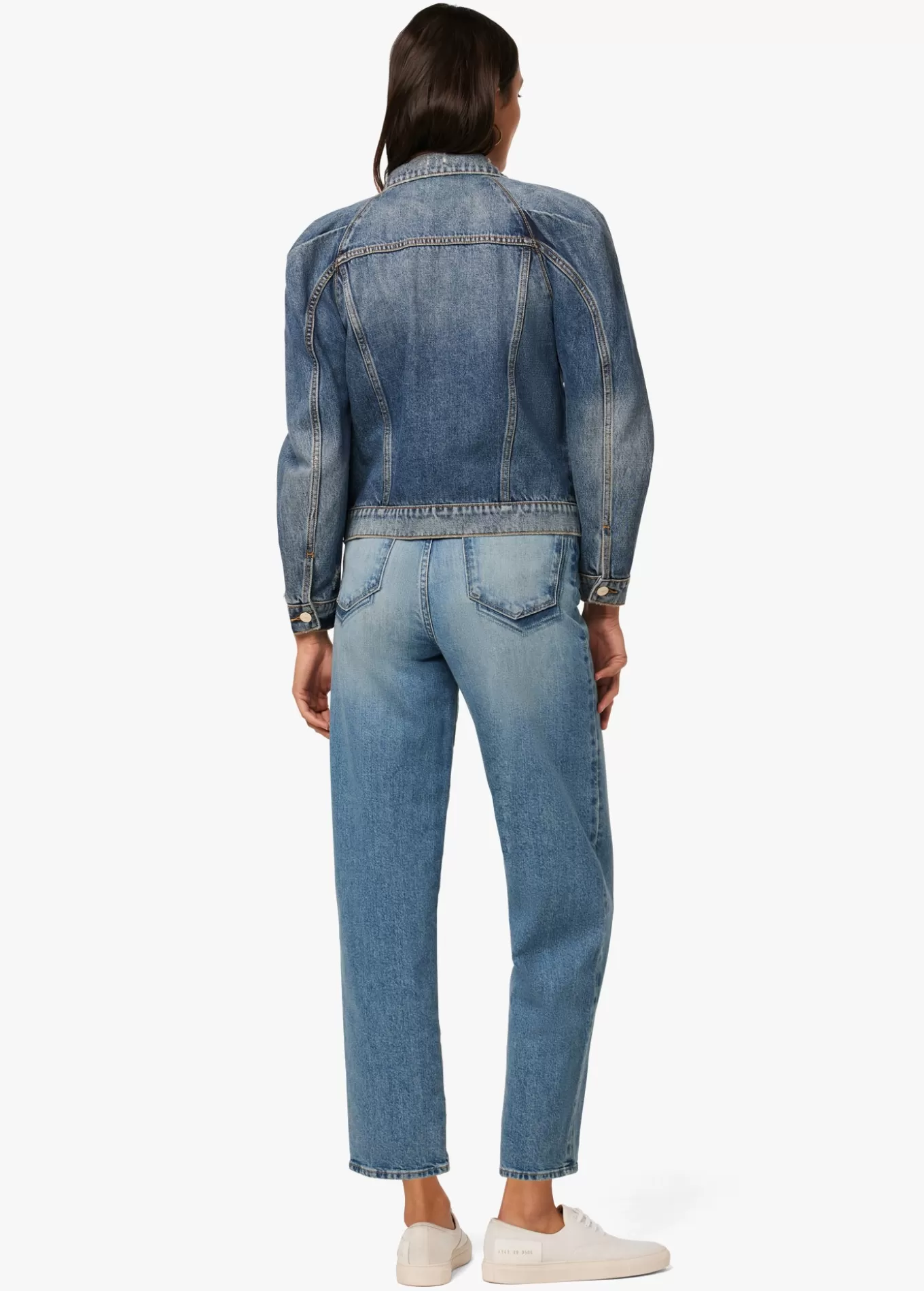 the_stellie_5275.webp THE STELLIE>Joe’s Jeans Best